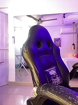 Auri__ webcam