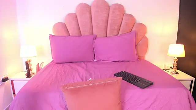 Paula__Evans webcam