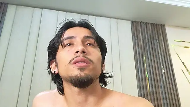 LatinShortt webcam