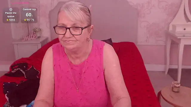 LadyAlana webcam