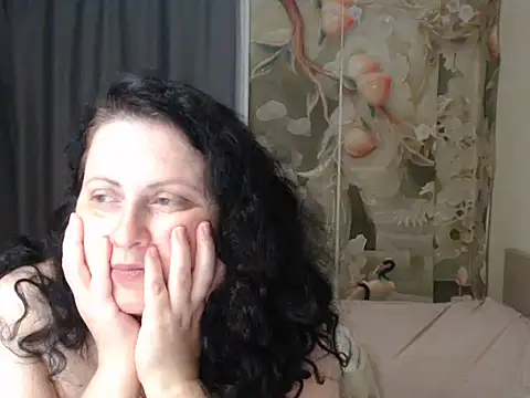 Lillian2 webcam