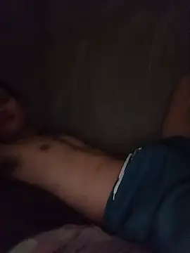 YourAsianSlave webcam