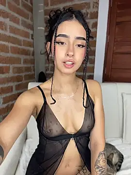 rossemelody (F teen) - Spank ass 🍑