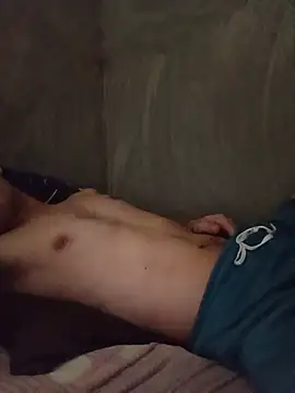 YourAsianSlave webcam