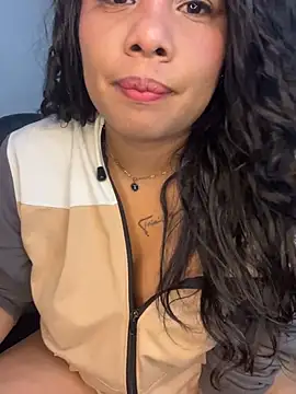 Rashell1_Queen webcam