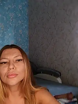 Lovers__Annn live cam on StripChat