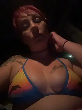 RebelReign webcam