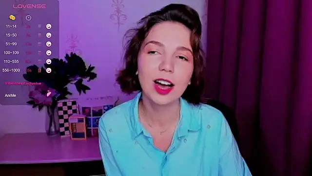 KindHazelHere_ webcam