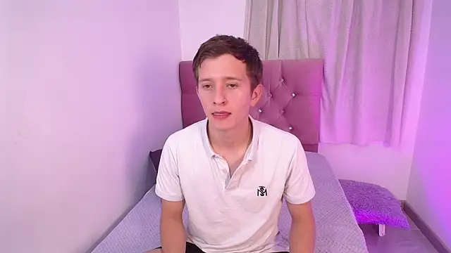 mae_nathan_ webcam