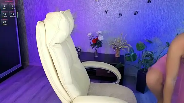 NikkiiStill webcam