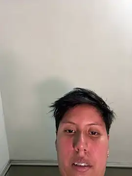 Trixie_pop webcam