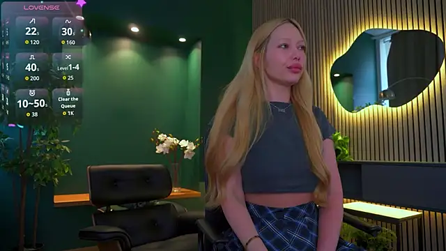 _Mila_Luna_ webcam