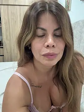 Valen_Milf4u webcam