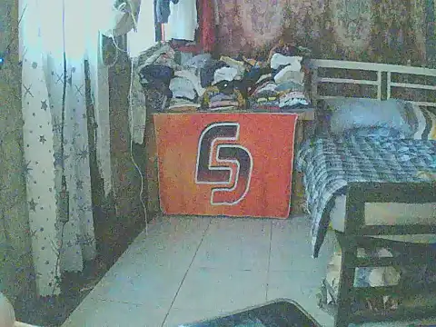 pretty_kat198 webcam