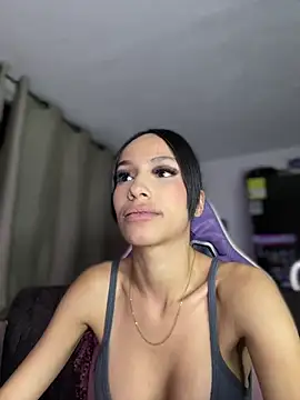 Miaa_love6969 webcam