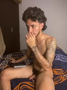 Kriss_Edwards webcam
