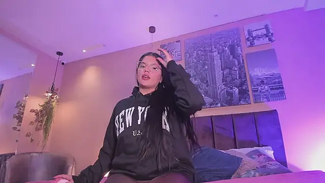 Hailey-Fox webcam