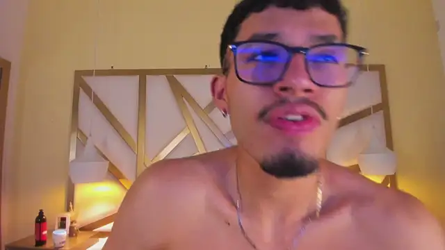 Jaxon_Carter webcam