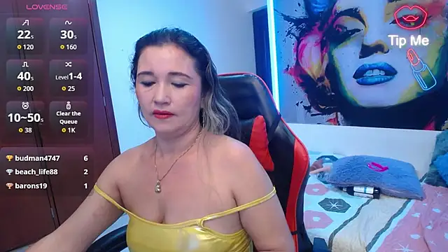 noelia_milf19 webcam