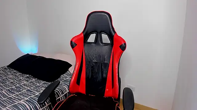hannah_miltonn webcam
