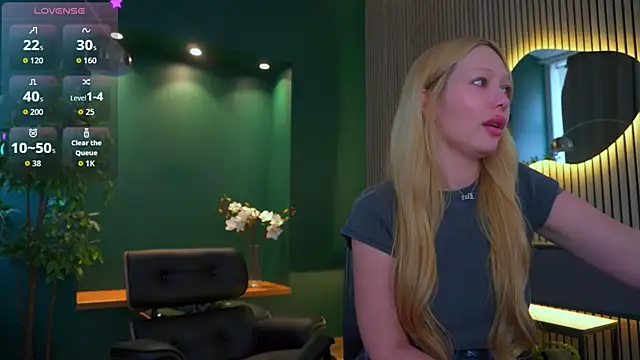 _Mila_Luna_ webcam