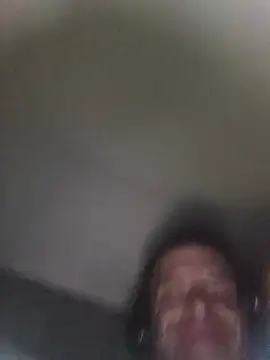SingingTrunks webcam