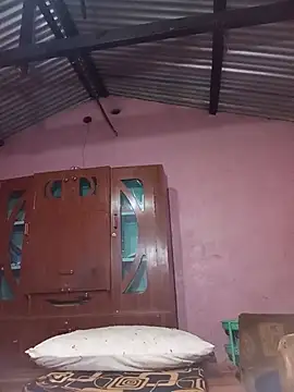 Sexboi254 webcam