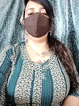 cute-tanvi webcam
