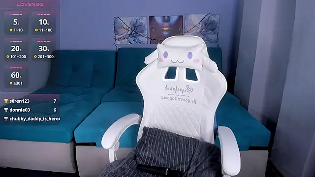 College_Girl_18 webcam