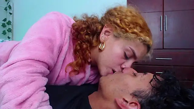 sarabubbie (Ask my age) - Blowjob