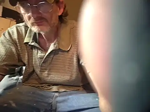 ROBERT0516 webcam
