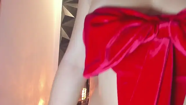 megan_whitee__ webcam
