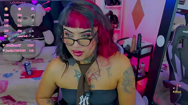 LauriInk1 webcam