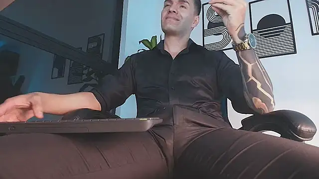 ALPHA_DOMINUS_ webcam