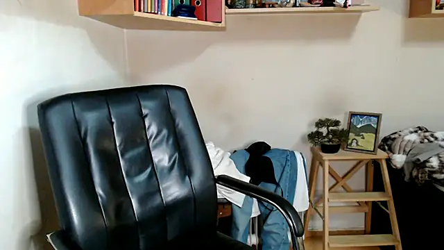katemodel webcam