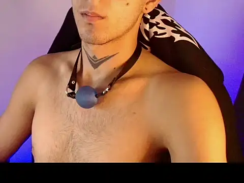 dark_men1 webcam