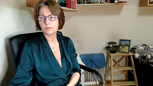 katemodel webcam