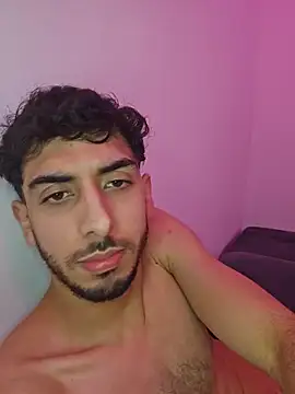 LeoyNicky98