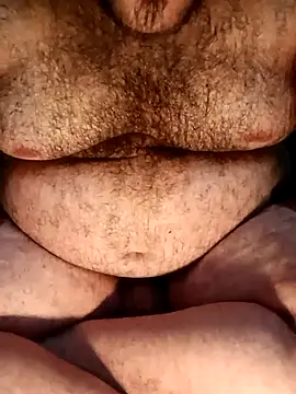 big__bearrr webcam