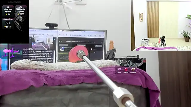 Paulina_Davis_ webcam