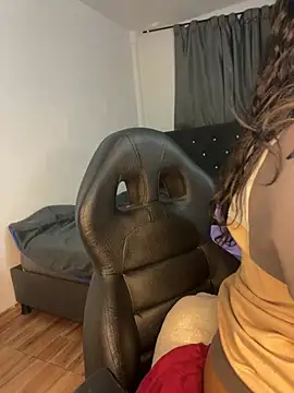 Rashell1_Queen