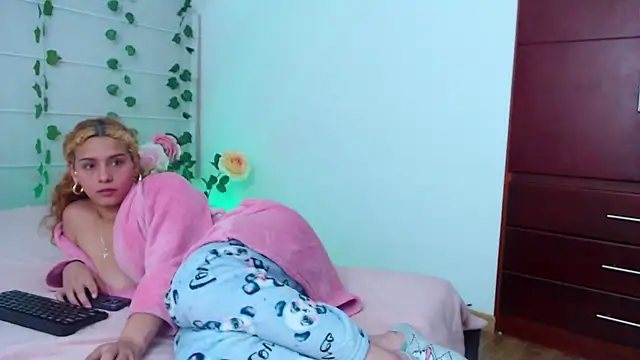 Sarabubbie webcam