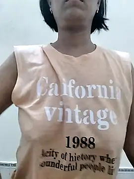 love_sexy090 webcam