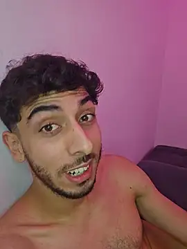 LeoyNicky98 webcam