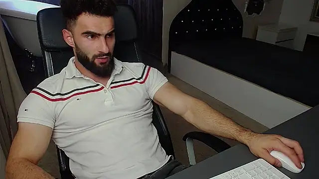 MicahLane live webcam show