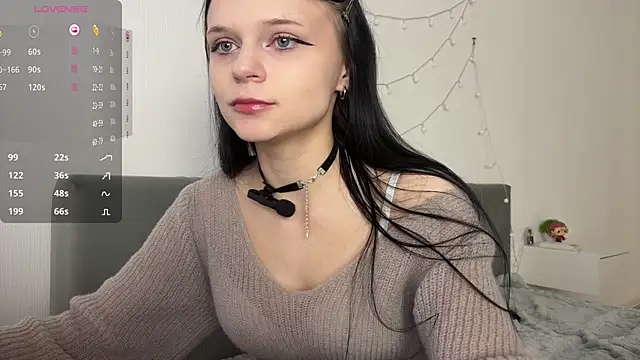 meowchaa live webcam show