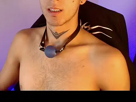 dark_men1 webcam