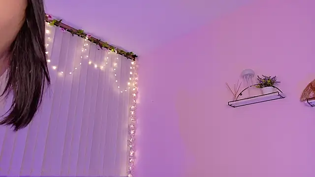 Julie_Bennet webcam