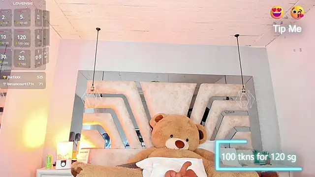 AngelineHeet webcam