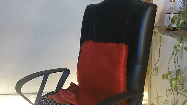 Black_cat_cutie webcam